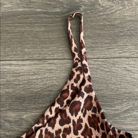 Leopard Print Camisole - Picture 4 of 4